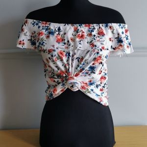 Floral off the shoulder crop top